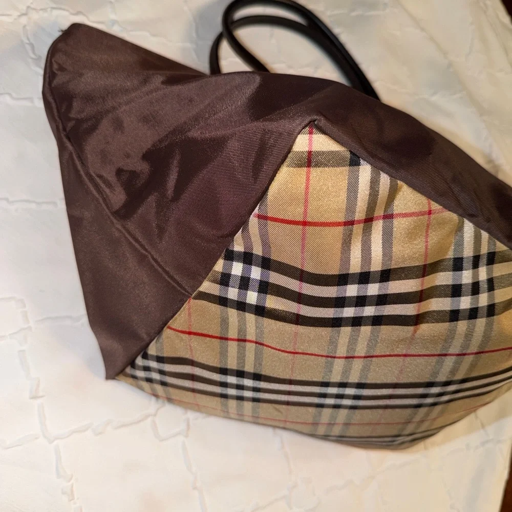 Authentic Burberry Nova Check Blue Label Tote Nylon Bag.(EUC) - Picture 6 of 15